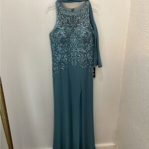 Elegant Teal Evening Gown